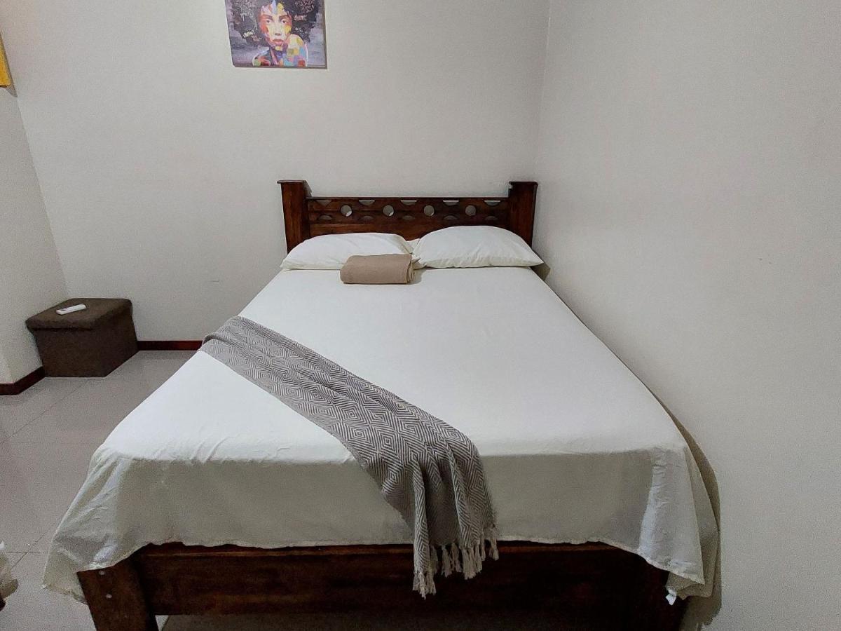 Aptos Casa Caribe, Habitaciones Privadas En Aptos Compartidos & Aptos Completos Con Auto Entrada Puerto Limon Dış mekan fotoğraf