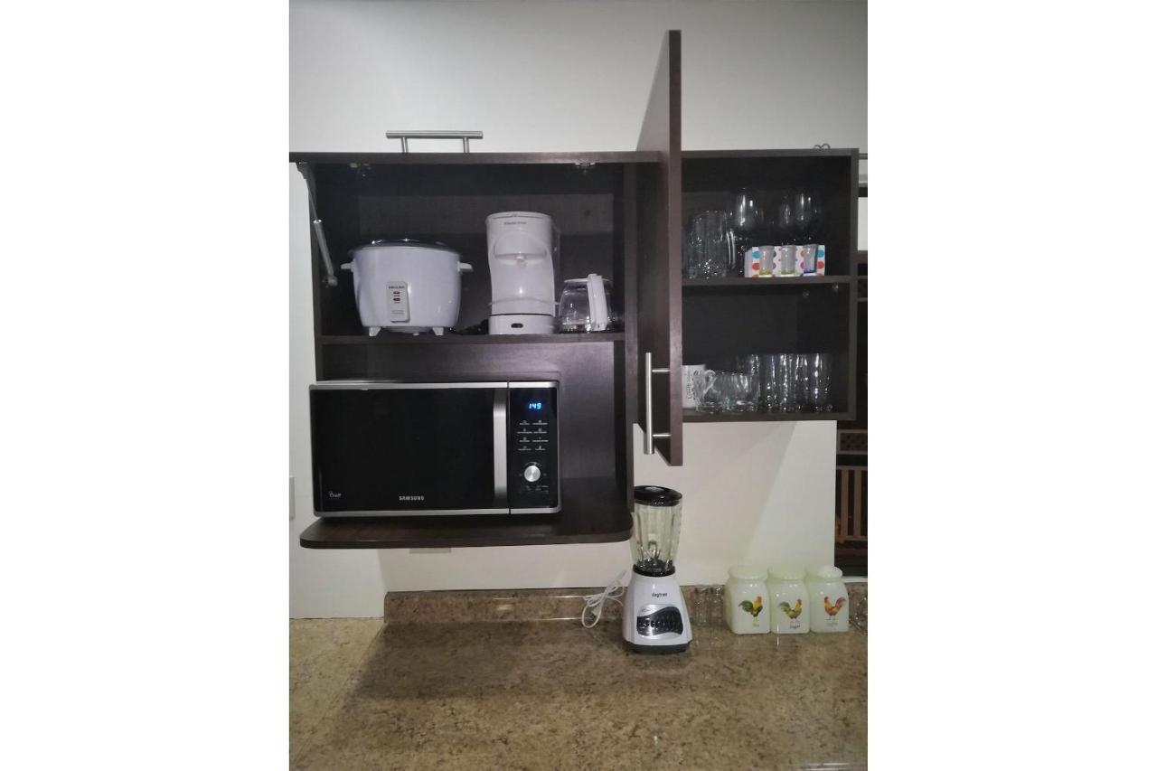 Aptos Casa Caribe, Habitaciones Privadas En Aptos Compartidos & Aptos Completos Con Auto Entrada Puerto Limon Dış mekan fotoğraf