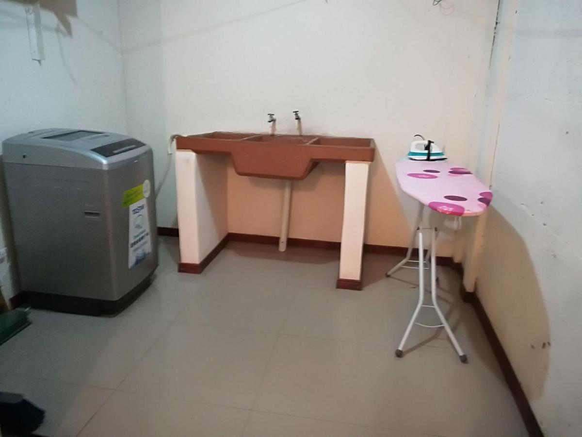 Aptos Casa Caribe, Habitaciones Privadas En Aptos Compartidos & Aptos Completos Con Auto Entrada Puerto Limon Dış mekan fotoğraf